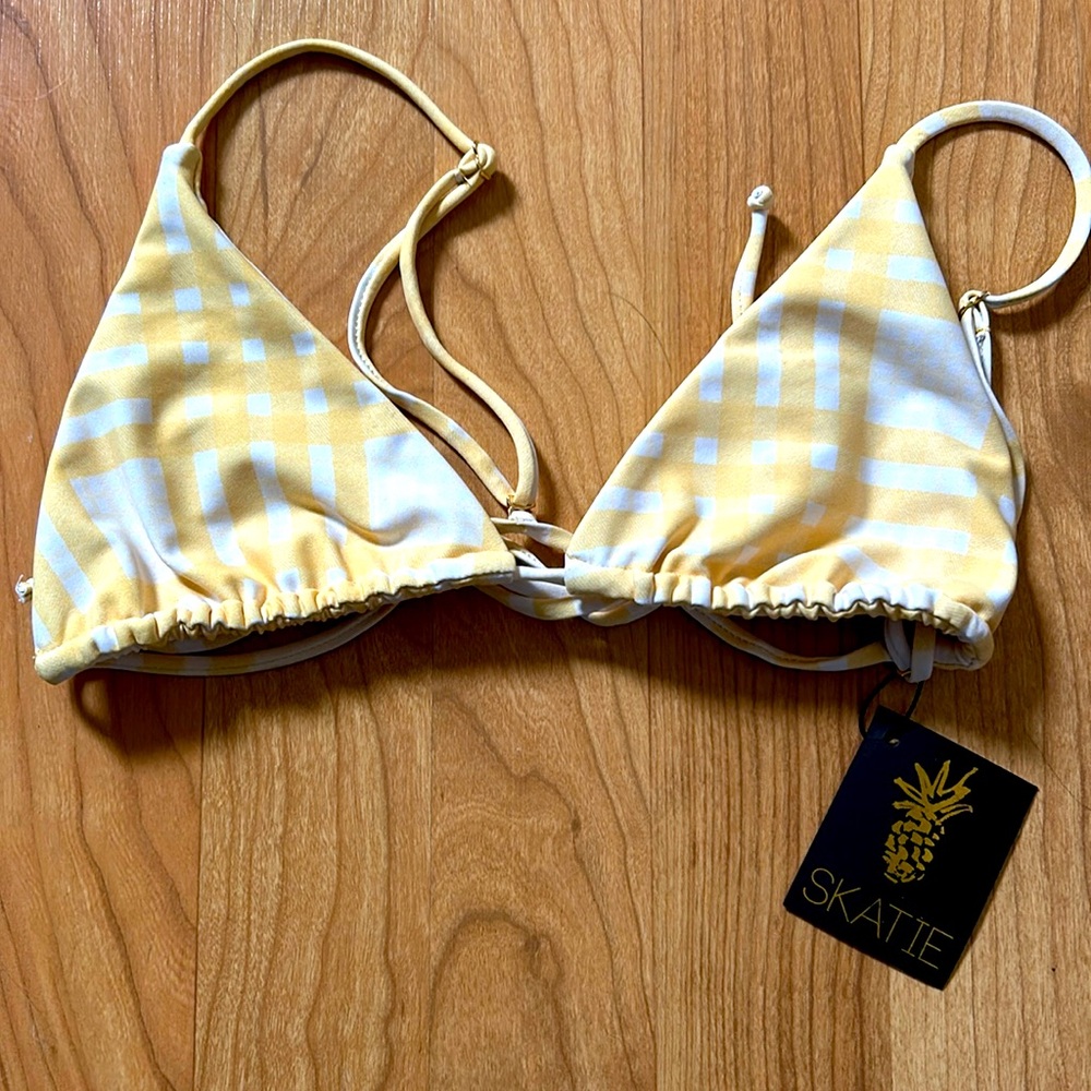 Skatie swim top